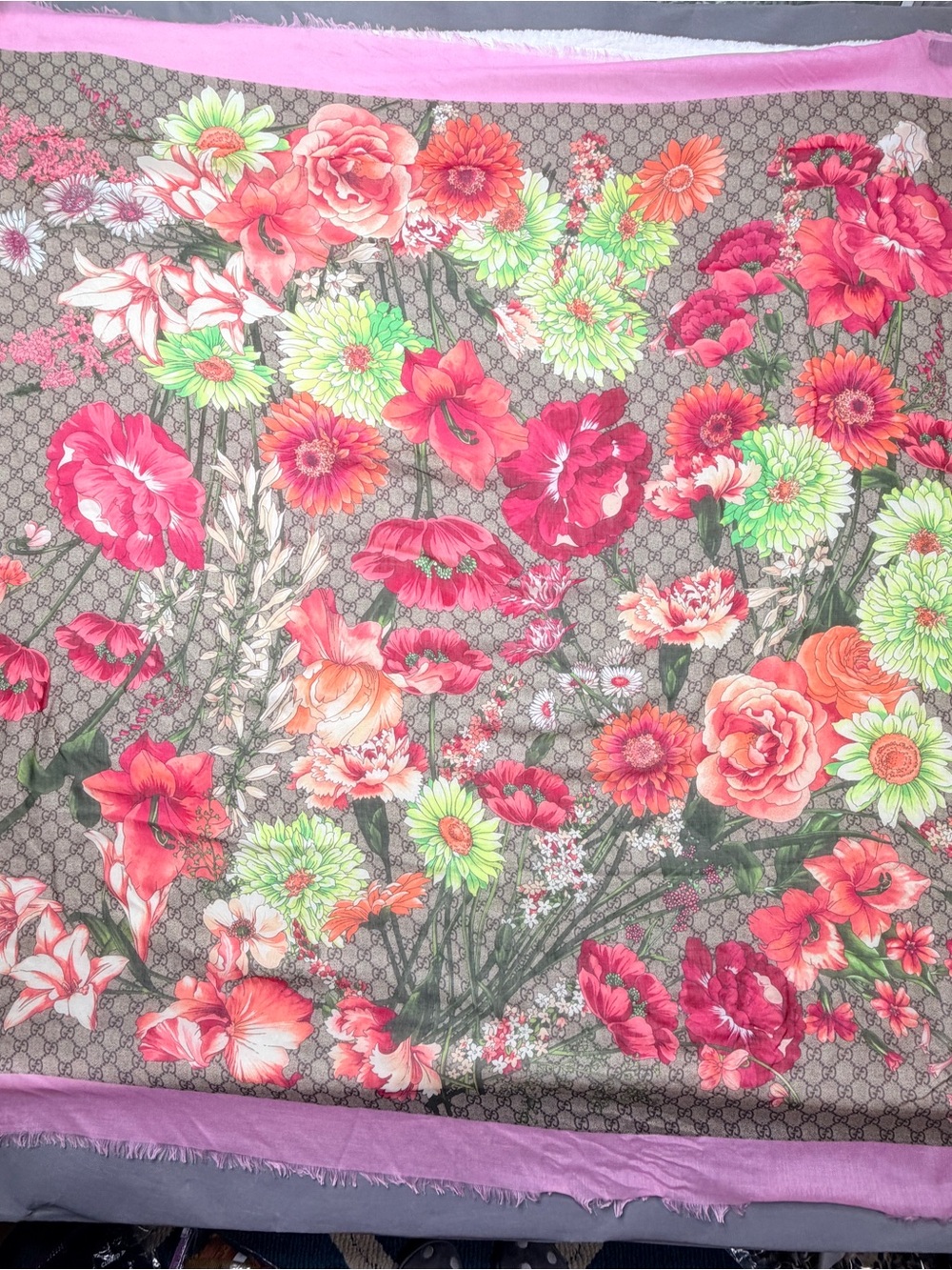 Authentic Gucci Blooms Pink Floral GG Canvas Silk-Blend large Wrap - Picture 7 of 8